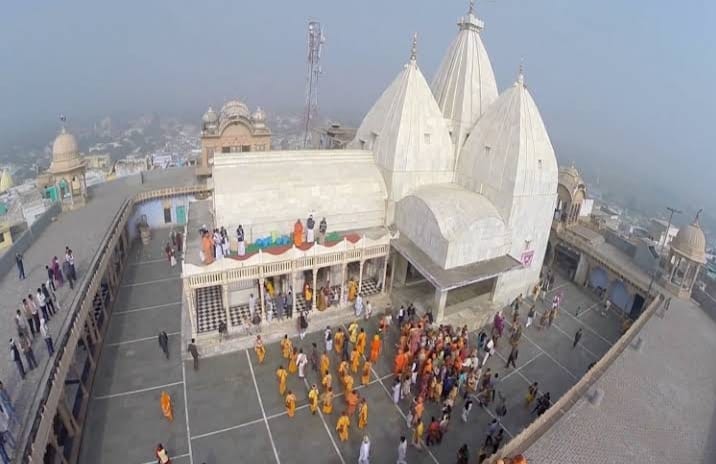Home Lathmar Holi 2022 in Nandgaon, Uttar Pradesh (edited) — destination photograph