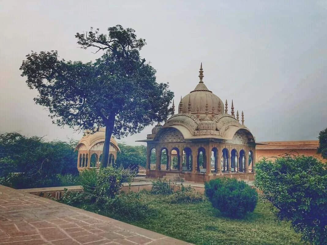 Home Kusum Sarovar — destination photograph